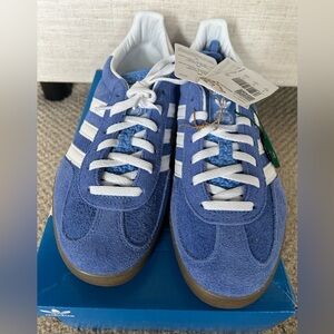 Adidas Gazelle blue sneakers